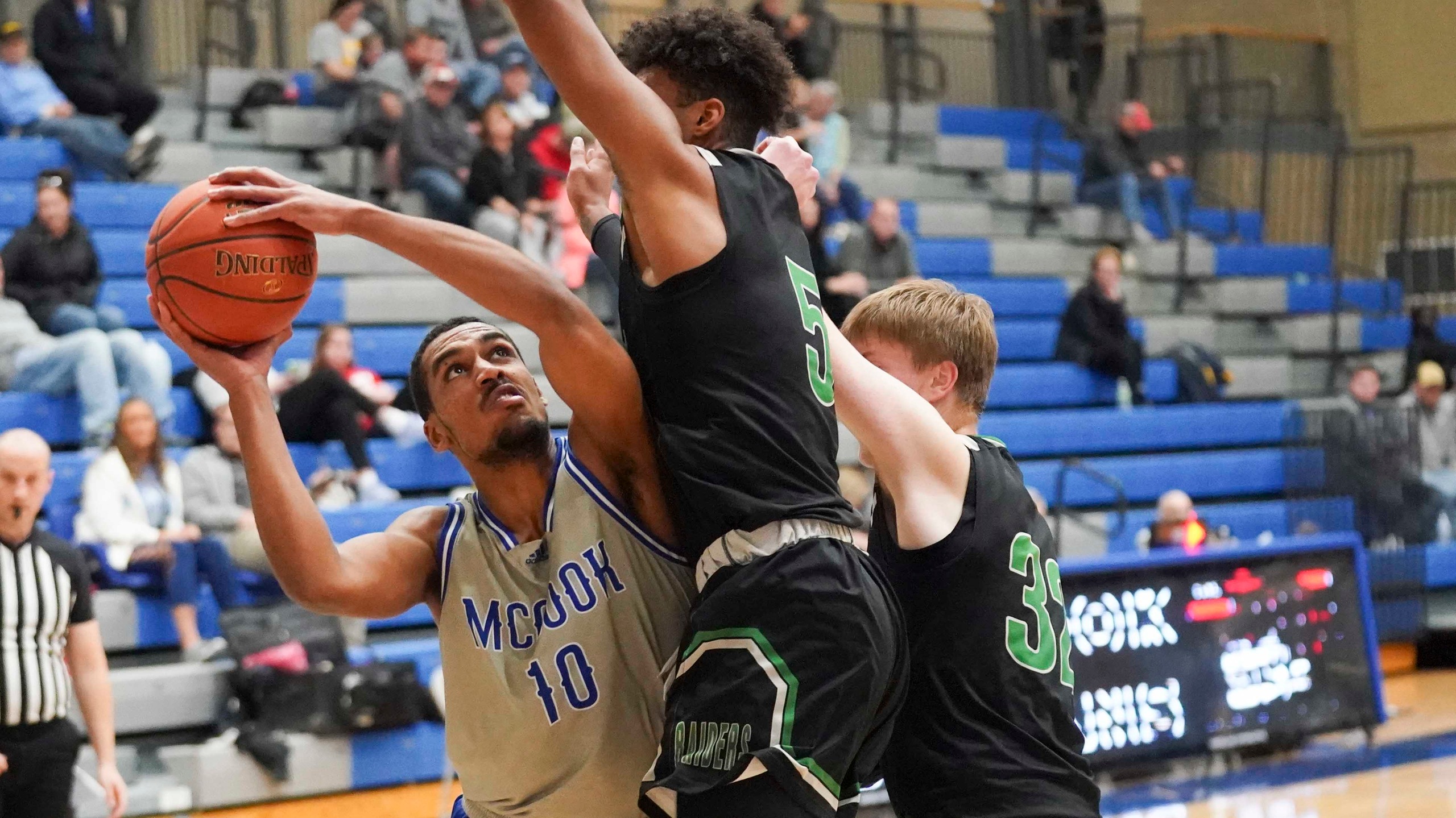 MCC Men open NCCAC play with 64-59 win over Raiders