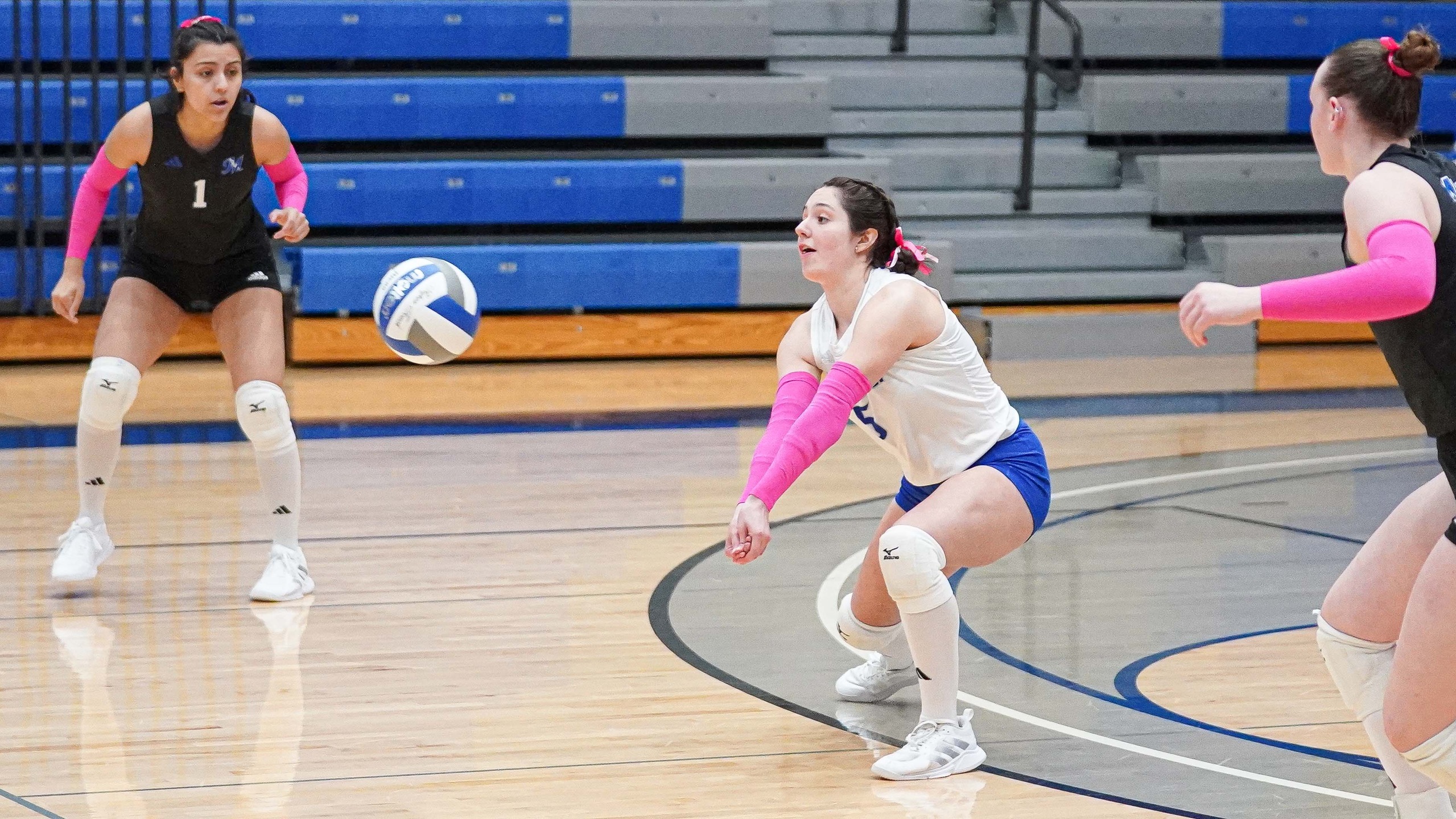 MCC Volleyball sweeps Otero for homecoming