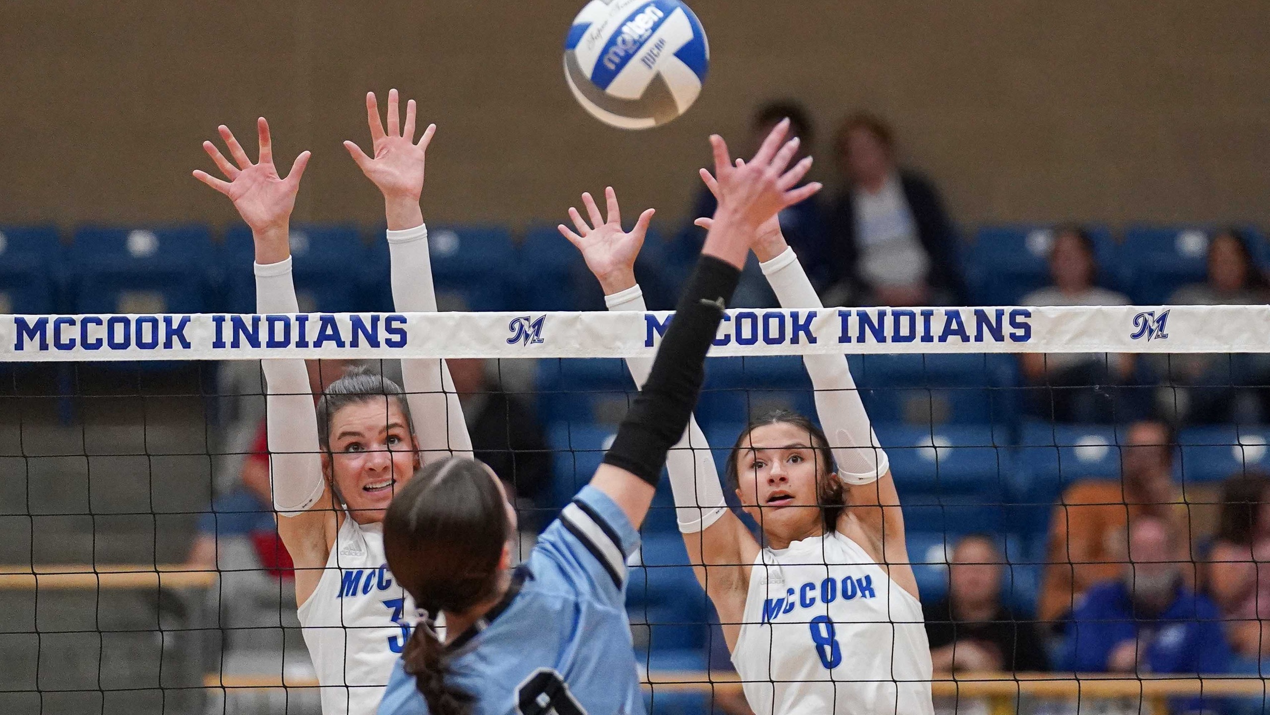 Lady Indians take down Runnin’ Lopes in five sets