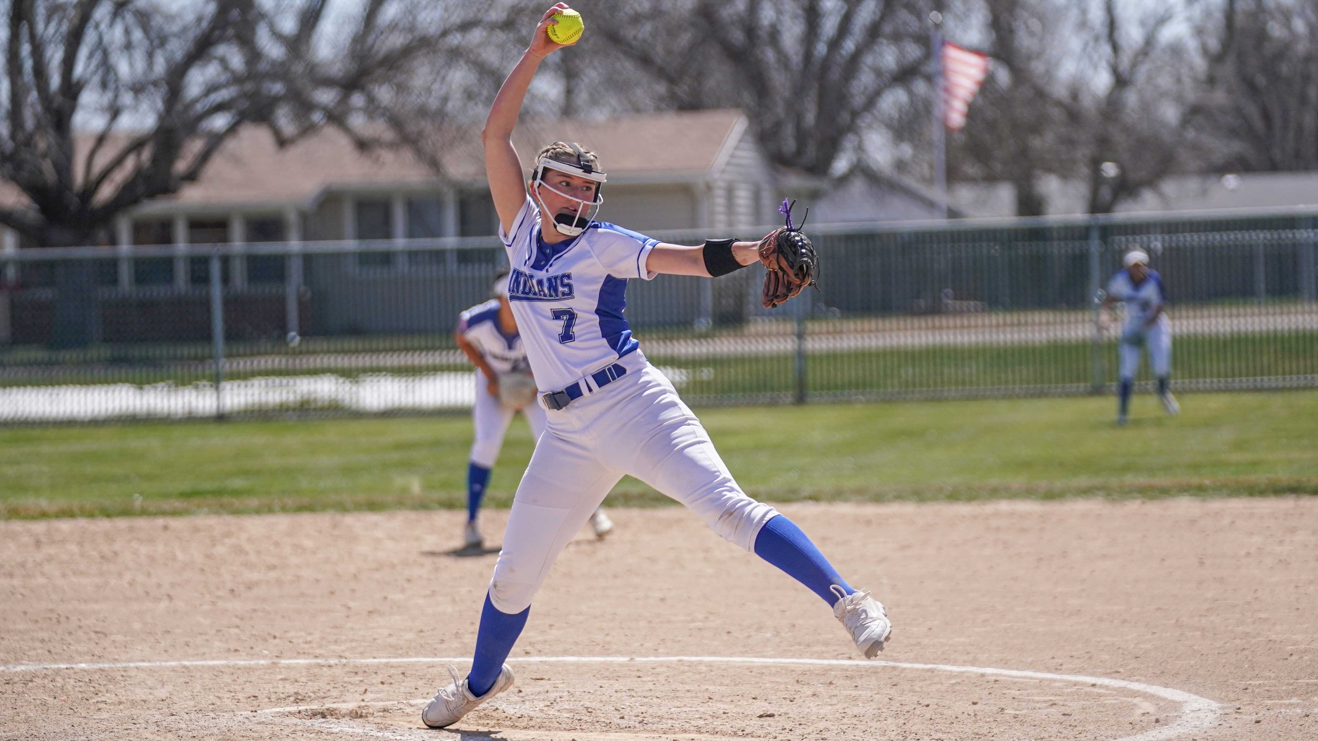 Lady Indians split Friday doubleheader with Otero JC
